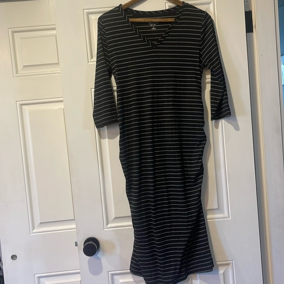 Isabel Maternity striped v-neck dress - Picture 1 of 2